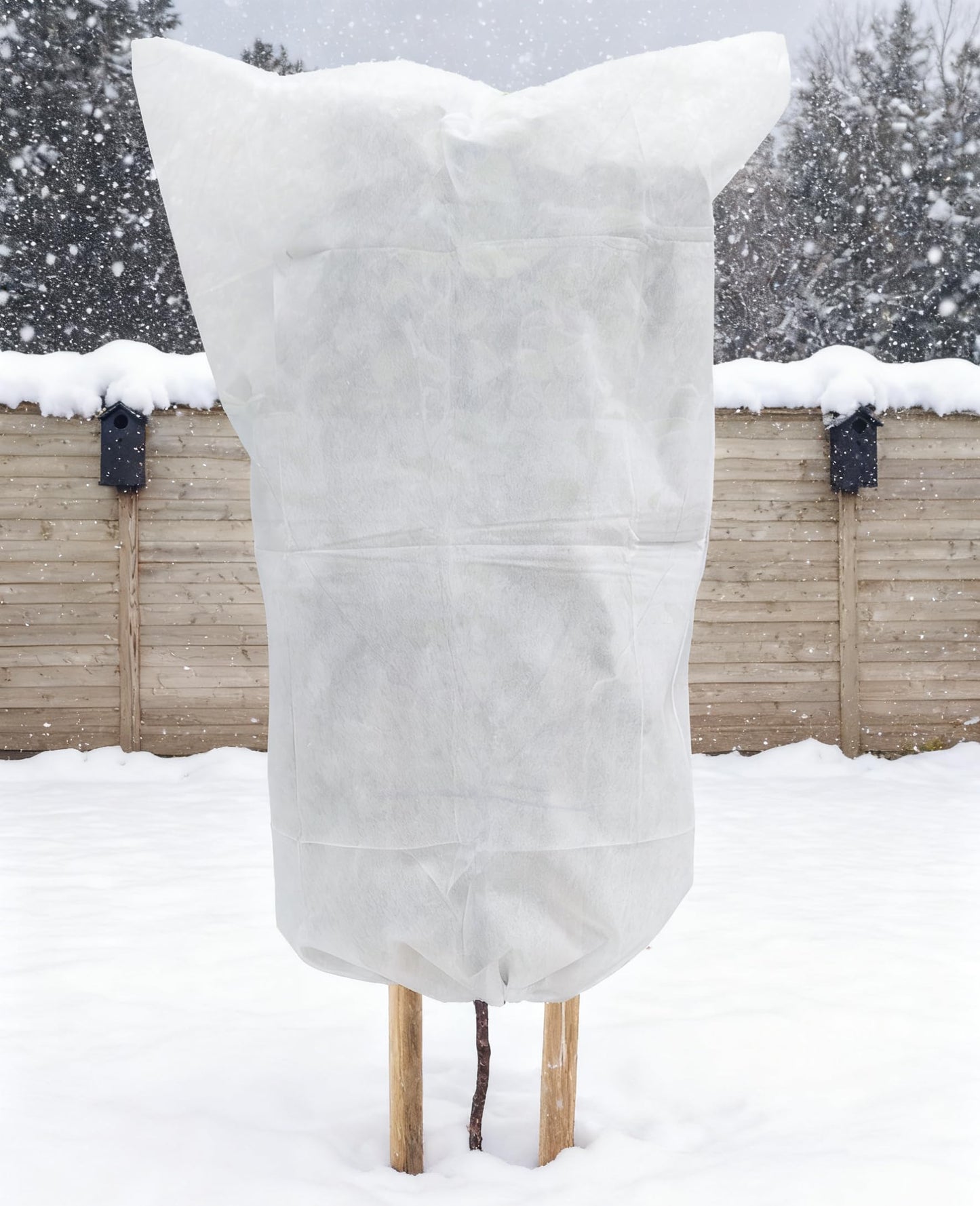 EAONE 12 Pack Plant Covers Freeze Protection, 32x47'' Winter Frosts Cloth for Outdoor Plants, Reusable Frost Blankets Drawstring Bags for Cold Freeze Sun Protection Bird Insect Prevention,White