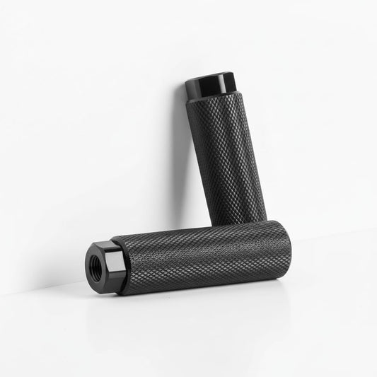 2 PCS Bicycle Pegs, Aluminum Alloy Bicycle Foot Pegs Bike Pegs Bicycle Footrests for Mountain Bikes Road Bike (100 * 28mm Black)