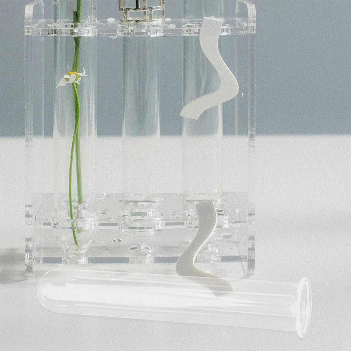 BESTYASH 4pcs Glass Hydroponic Propagation Planter Tubes 2.5x3x18cm Test Tube Vases for Desktop Plant Propagation and Terrarium Accessories Home Décor